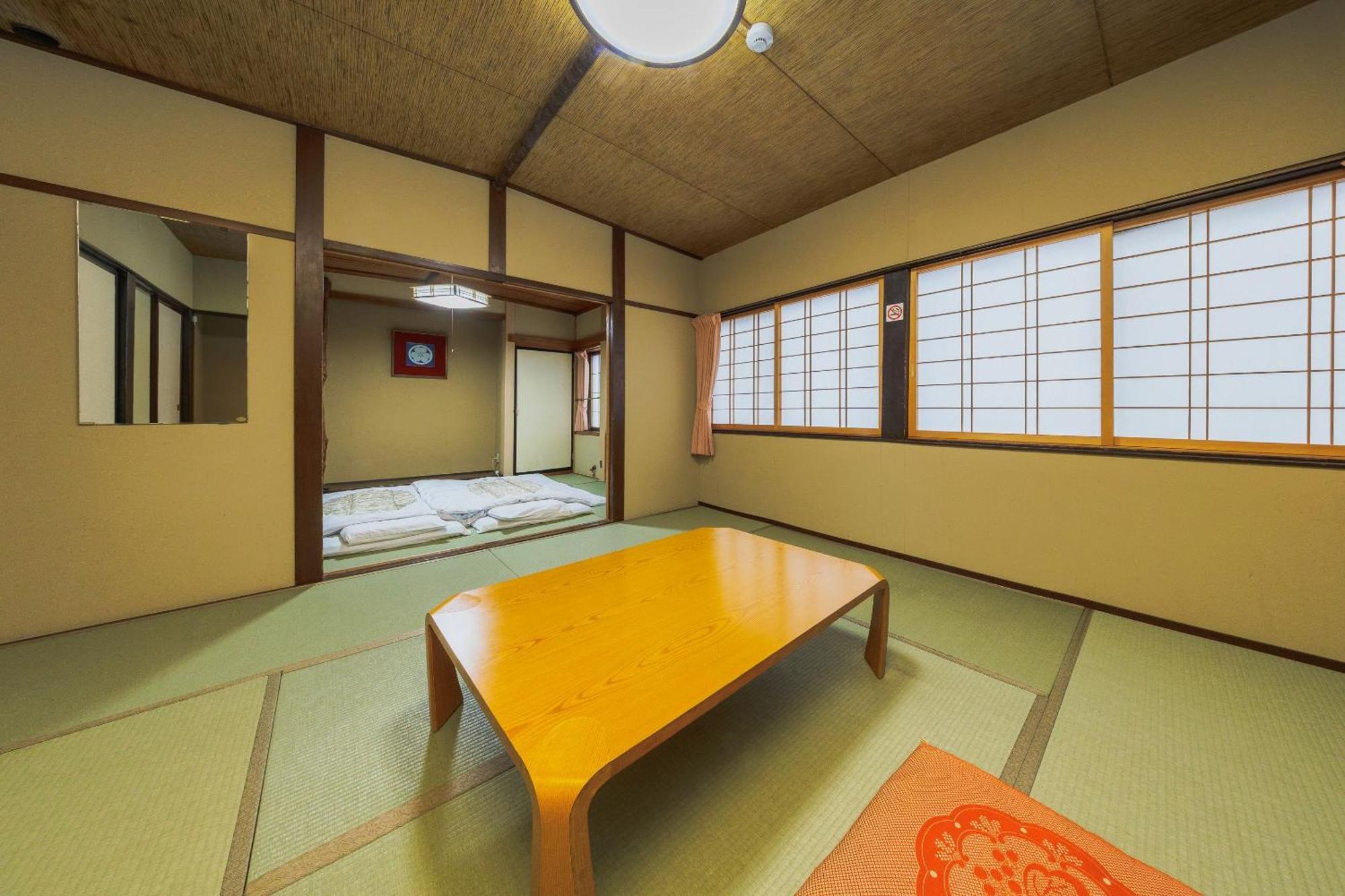 Yoshidaya Hotel ยามากาตะ ภายนอก รูปภาพ