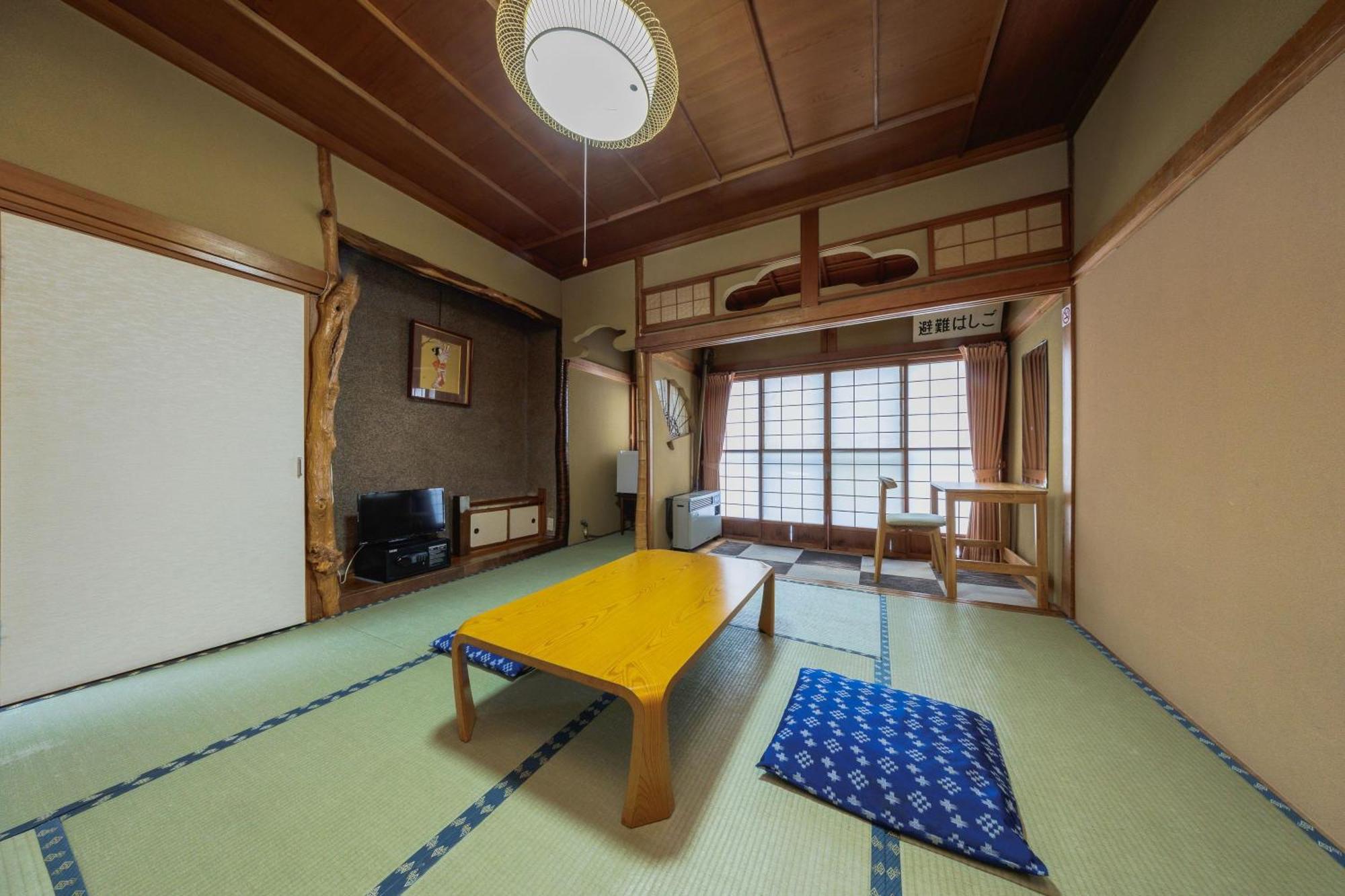 Yoshidaya Hotel ยามากาตะ ภายนอก รูปภาพ